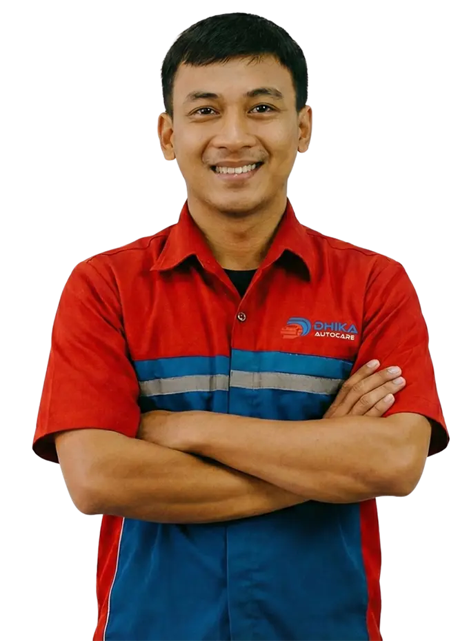 Model Teknisi Dhika Autocare